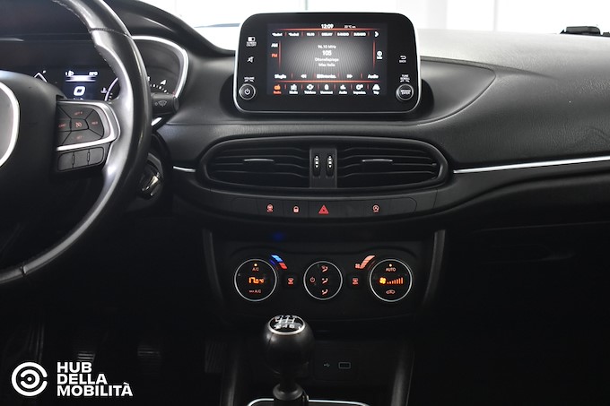 FIAT Tipo 1.6 Mjt S&S SW Lounge